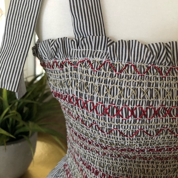 NWOT Smocked Elastic Blouse - Picture 3 of 4